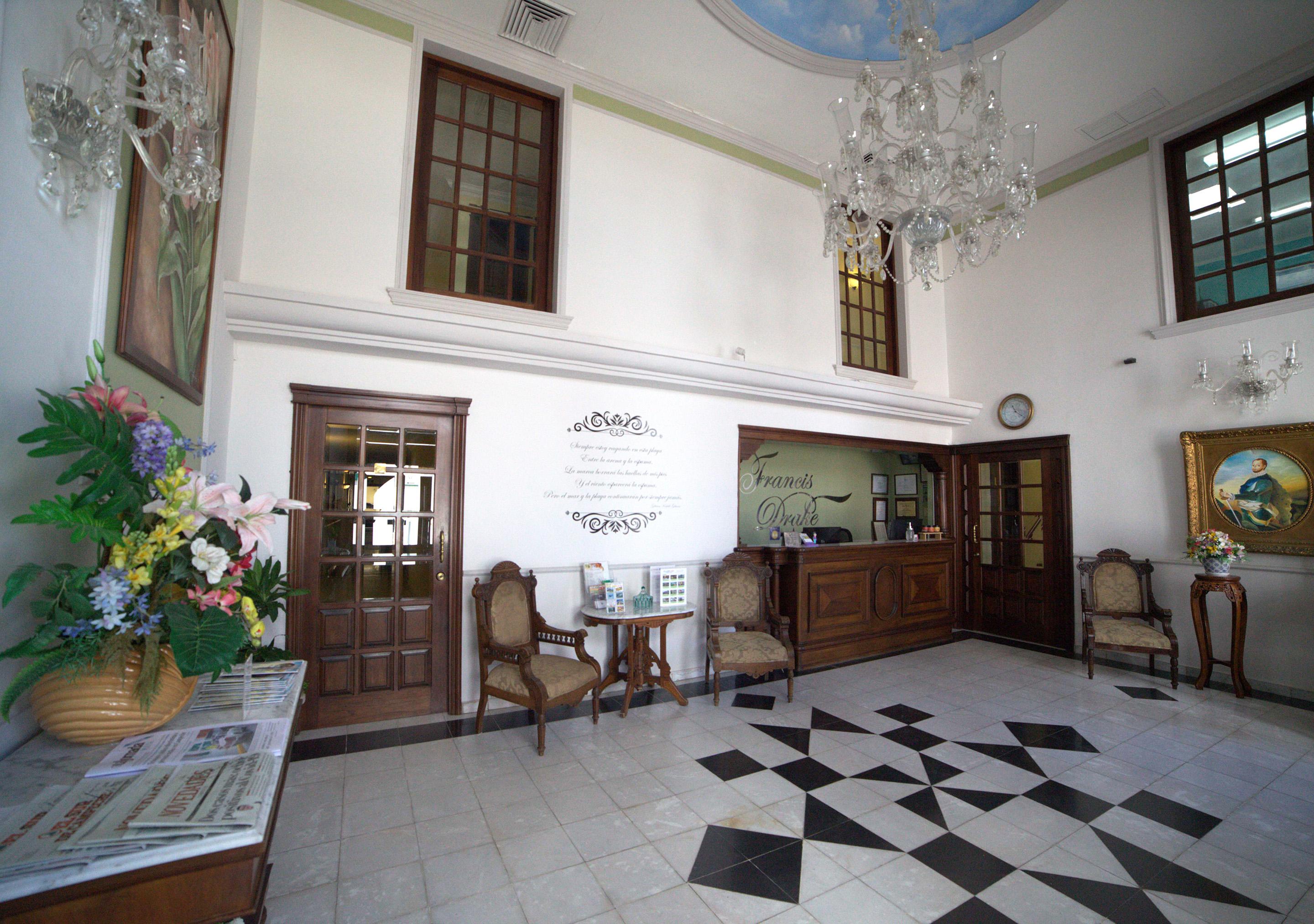 Hotel Francis Drake カンペチェ エクステリア 写真